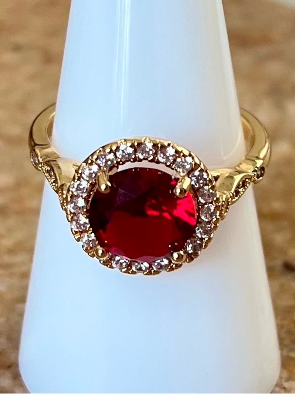 Bomb Party RETRO RBP2856 Garnet on Gold Sz 9 Ring